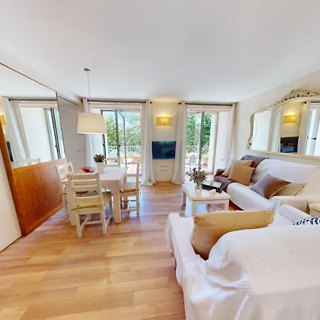 Boutique La Torreta Del Llac Apartment